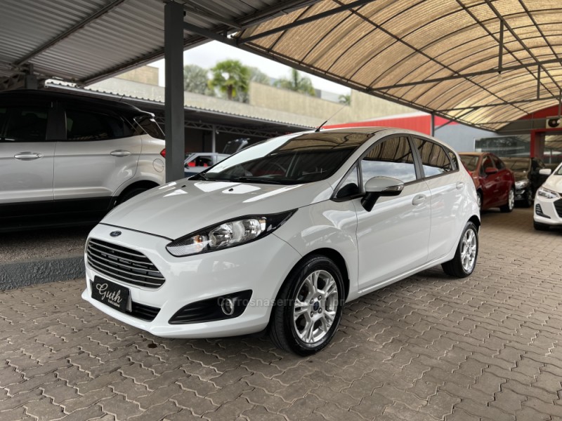 FIESTA 1.6 SE HATCH 16V FLEX 4P AUTOMÁTICO - 2016 - BOM PRINCíPIO