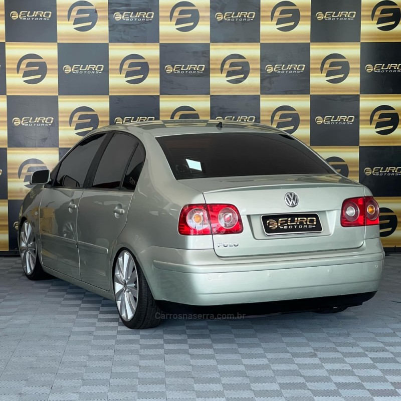 POLO SEDAN 1.6 MI COMFORTLINE 8V FLEX 4P MANUAL - 2007 - PORTãO
