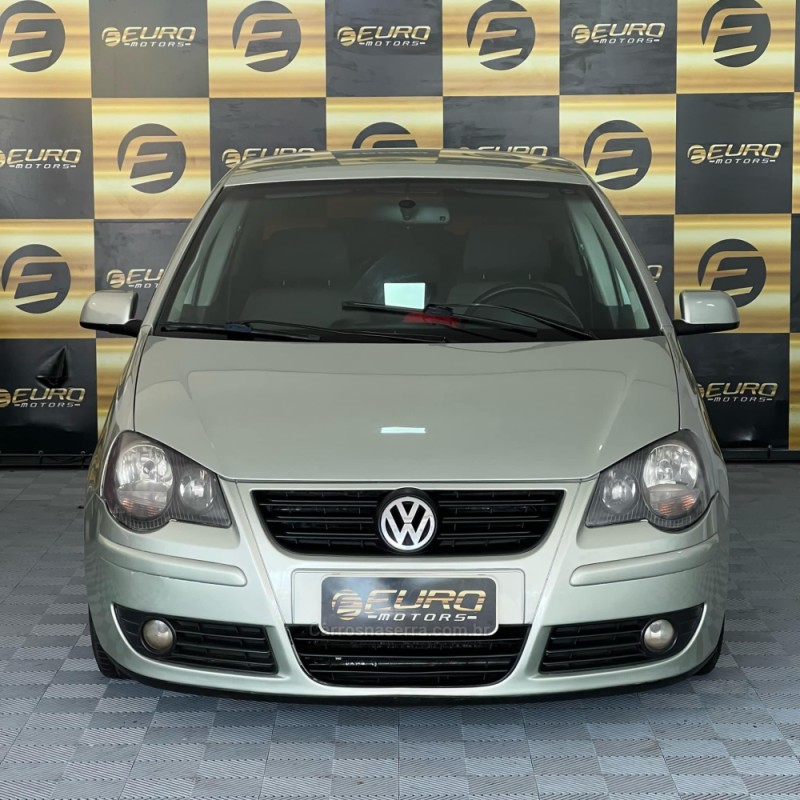 POLO SEDAN 1.6 MI COMFORTLINE 8V FLEX 4P MANUAL - 2007 - PORTãO