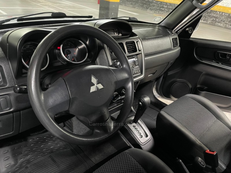 PAJERO TR4 2.0 4X2 16V 140CV FLEX 4P AUTOMÁTICO - 2010 - CAXIAS DO SUL