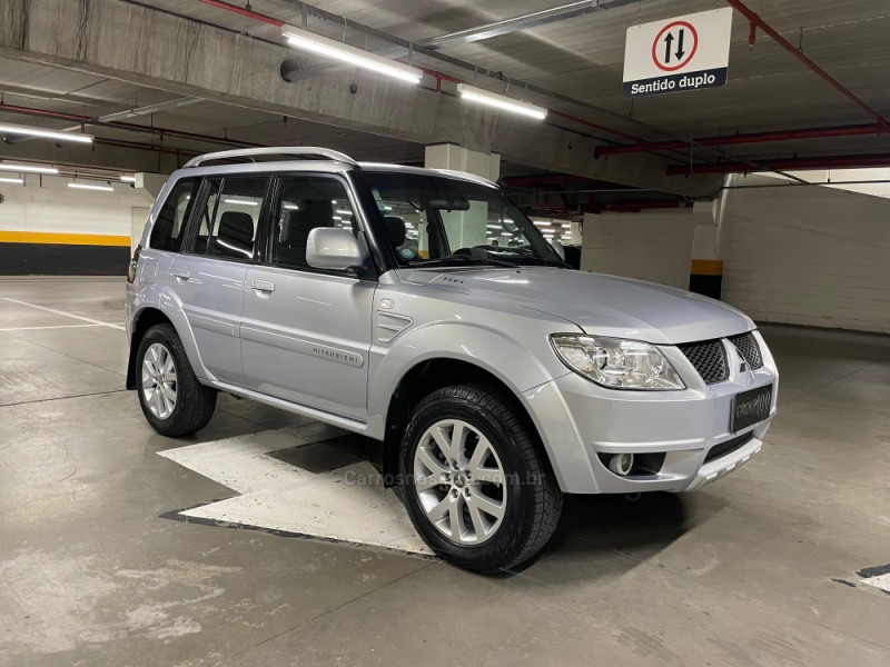 PAJERO TR4 2.0 4X2 16V 140CV FLEX 4P AUTOMÁTICO - 2010 - CAXIAS DO SUL