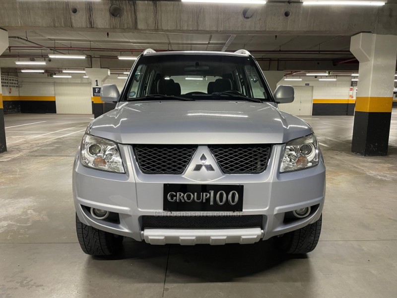 PAJERO TR4 2.0 4X2 16V 140CV FLEX 4P AUTOMÁTICO - 2010 - CAXIAS DO SUL