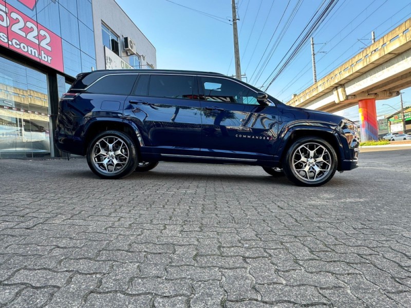 COMMANDER 1.3 OVERLAND T270 16V 4X2 TURBO FLEX 4P AUTOMÁTICO - 2022 - NOVO HAMBURGO