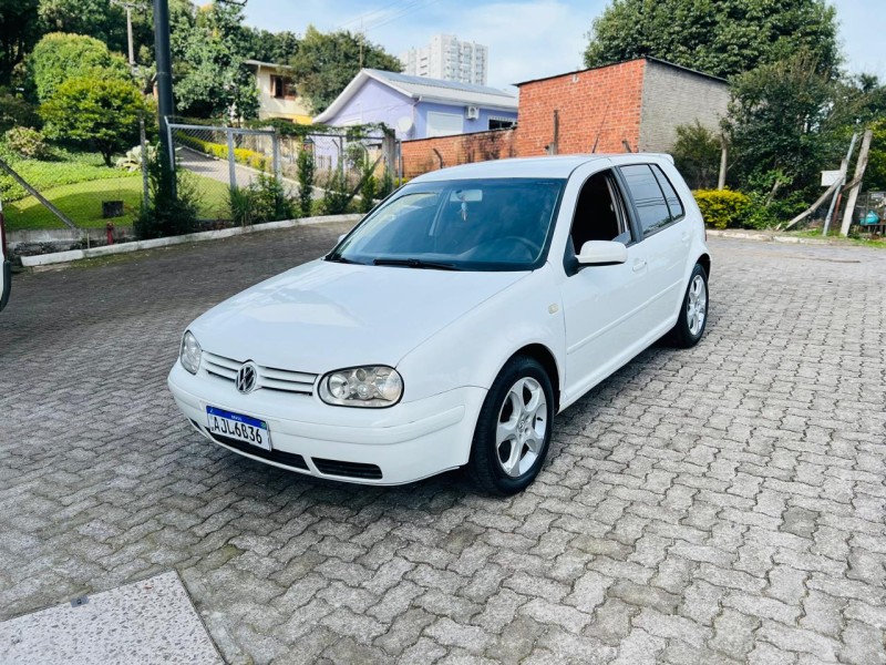 GOLF 1.6 MI 8V GASOLINA 4P MANUAL - 2000 - BENTO GONçALVES