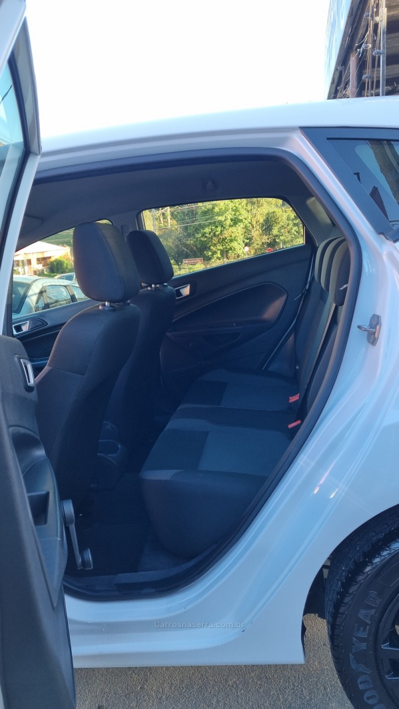 FIESTA 1.6 SE HATCH 16V FLEX 4P MANUAL - 2018 - SãO FRANCISCO DE PAULA