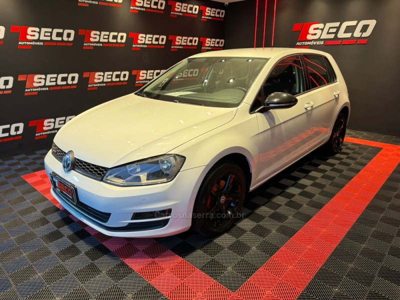 GOLF 1.6 MSI COMFORTLINE 16V TOTAL FLEX 4P TIPTRONIC - 2016 - PASSO FUNDO