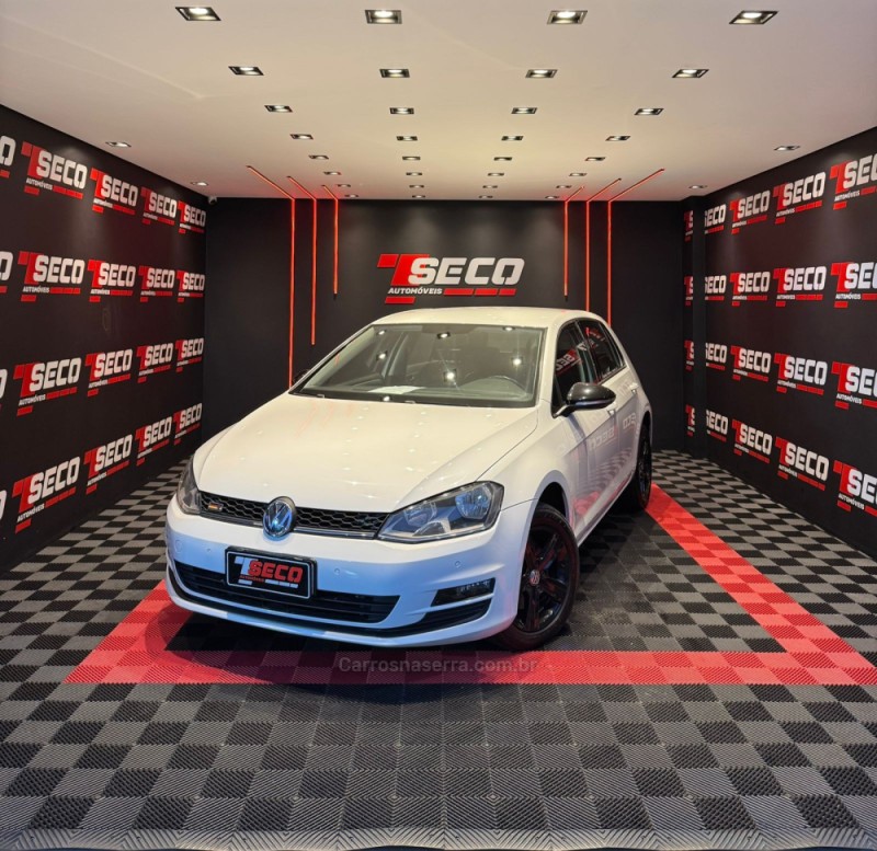 GOLF 1.6 MSI COMFORTLINE 16V TOTAL FLEX 4P TIPTRONIC - 2016 - PASSO FUNDO