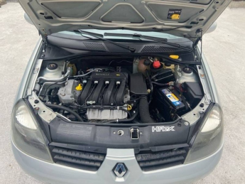 CLIO 1.6 PRIVILÉGE SEDAN 16V GASOLINA 4P MANUAL - 2009 - CAXIAS DO SUL