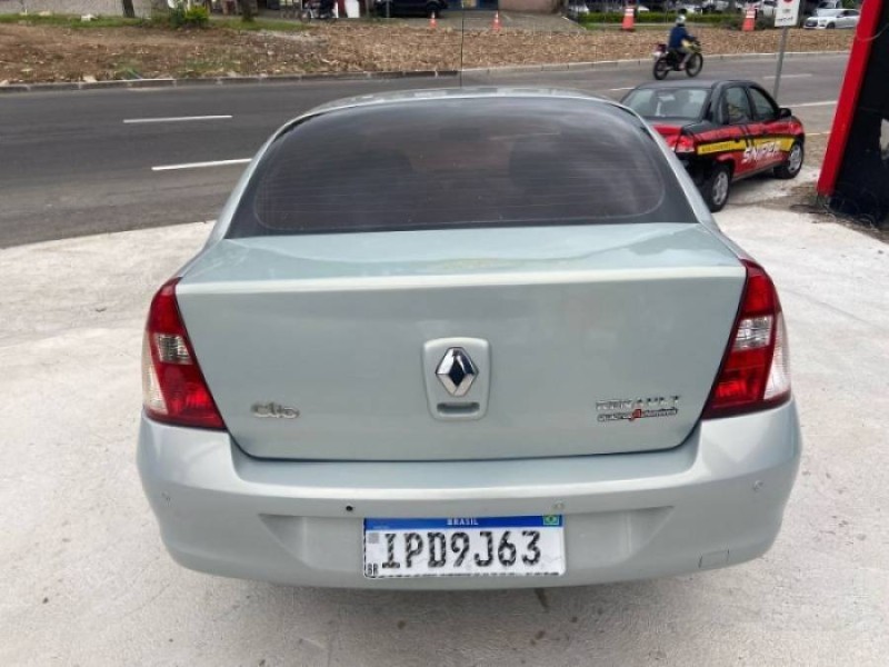 CLIO 1.6 PRIVILÉGE SEDAN 16V GASOLINA 4P MANUAL - 2009 - CAXIAS DO SUL