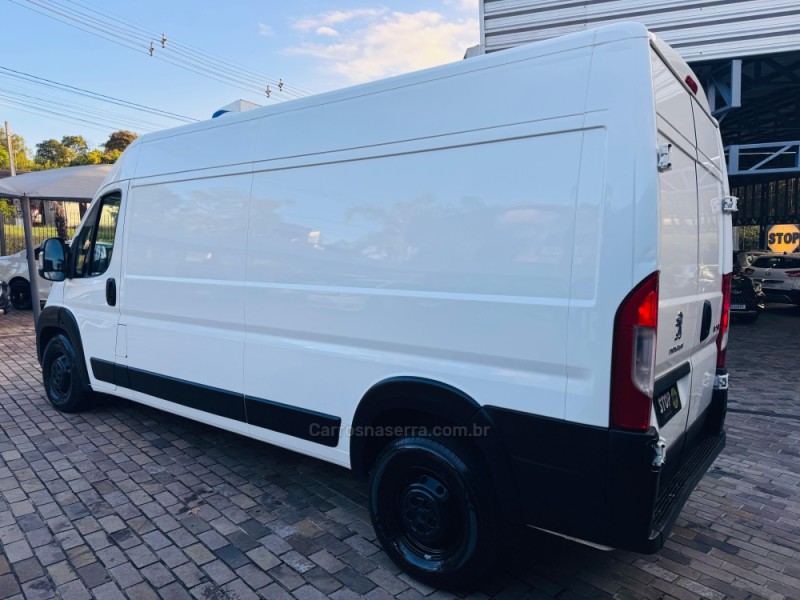 BOXER 2.3 HDI 350 FURGÃO MÉDIO TETO ELEVADO 8V DIESEL 3P MANUAL - 2019 - DOIS IRMãOS