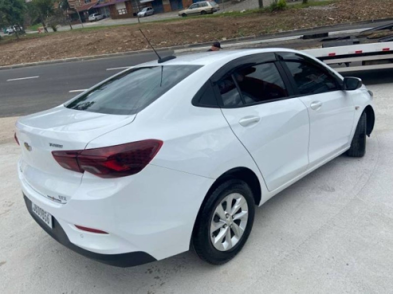 ONIX 1.0 LTZ 12V TURBO FLEX 4P AUTOMÁTICO - 2022 - CAXIAS DO SUL