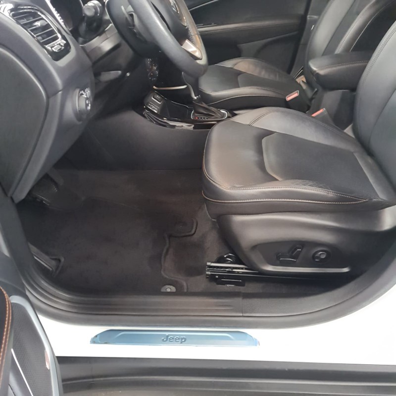 COMPASS 2.0 16V FLEX LIMITED AUTOMÁTICO - 2019 - CAXIAS DO SUL