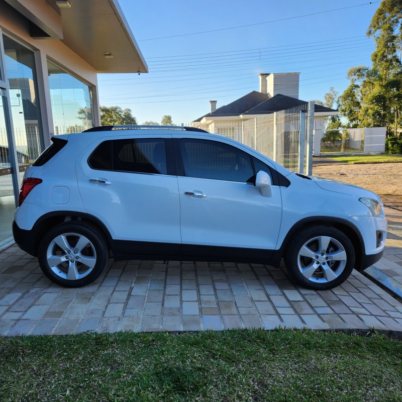 TRACKER 1.8 MPFI LTZ 4X2 16V FLEX 4P AUTOMÁTICO - 2014 - BENTO GONçALVES