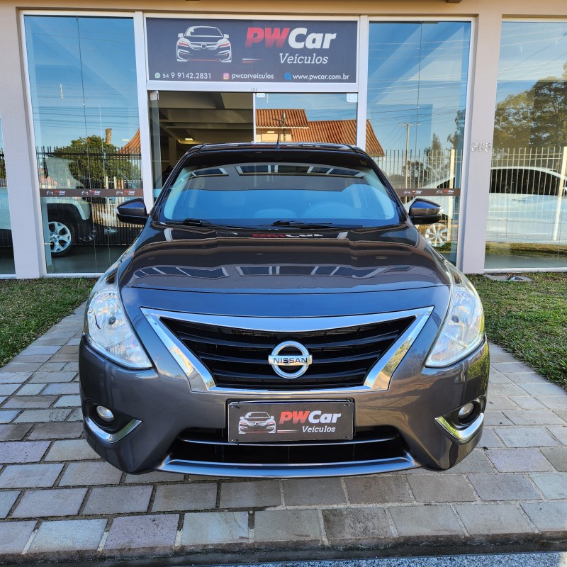 VERSA 1.6 16V FLEX UNIQUE 4P XTRONIC - 2017 - BENTO GONçALVES