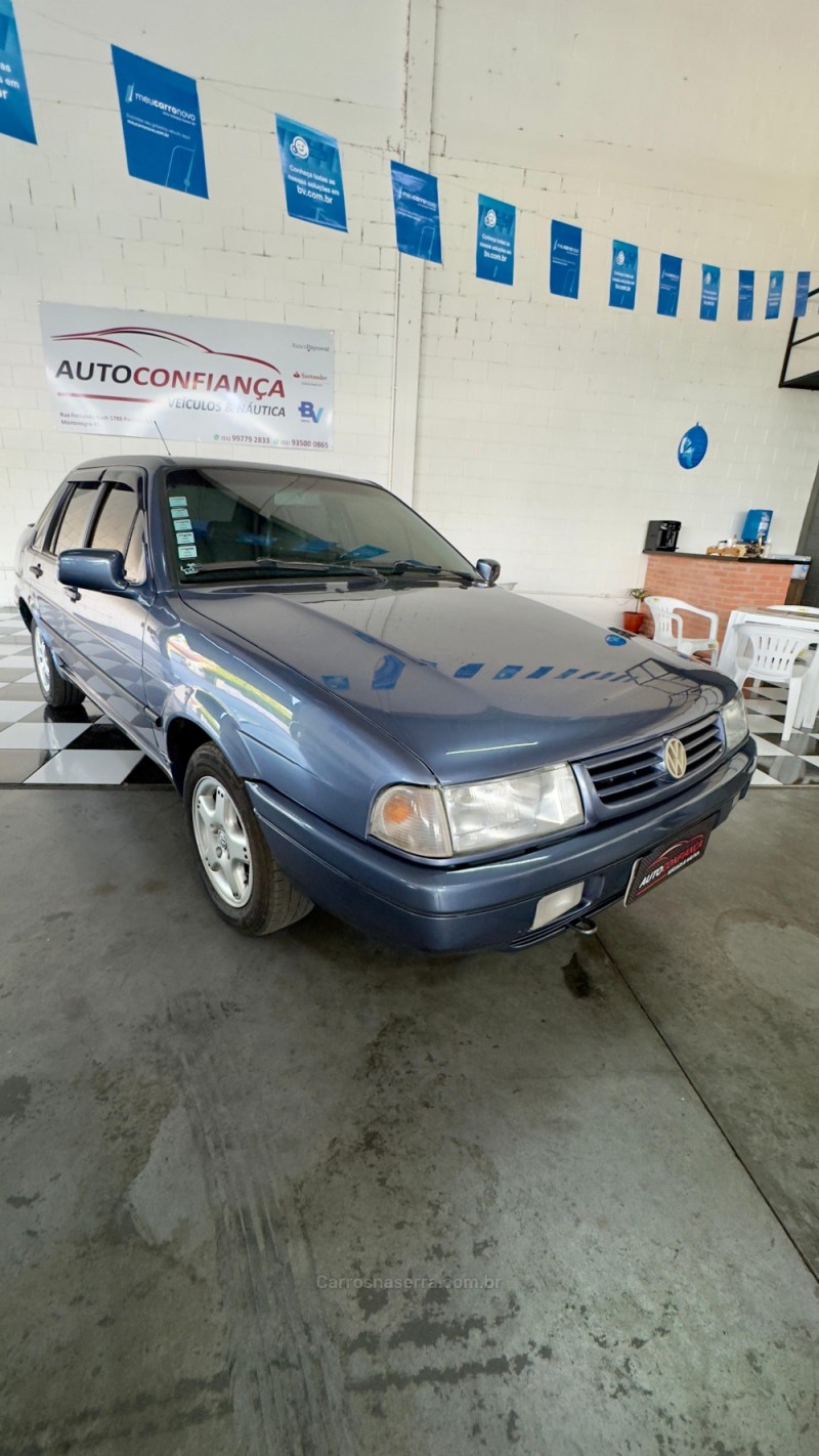 SANTANA 2.0 MI 8V GASOLINA 4P MANUAL - 2000 - MONTENEGRO