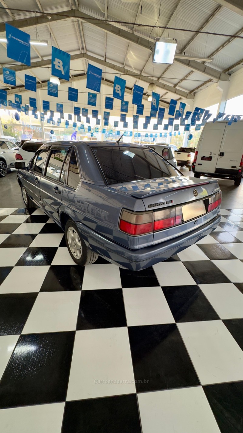 SANTANA 2.0 MI 8V GASOLINA 4P MANUAL - 2000 - MONTENEGRO