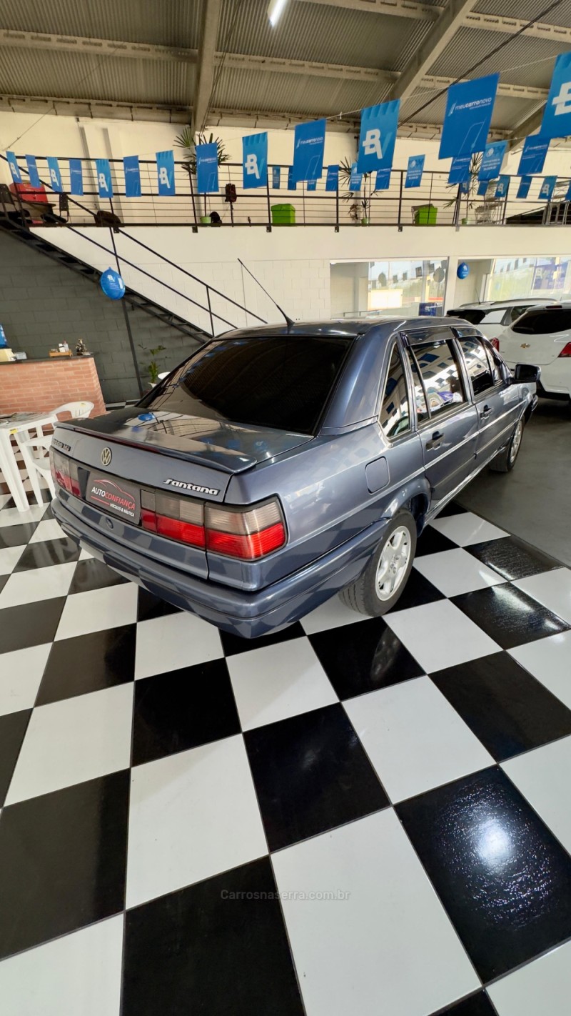 SANTANA 2.0 MI 8V GASOLINA 4P MANUAL - 2000 - MONTENEGRO