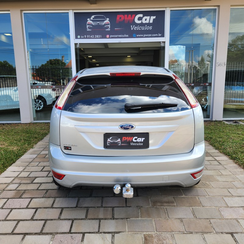 FOCUS 1.6 SE 16V FLEX 4P MANUAL - 2013 - BENTO GONçALVES