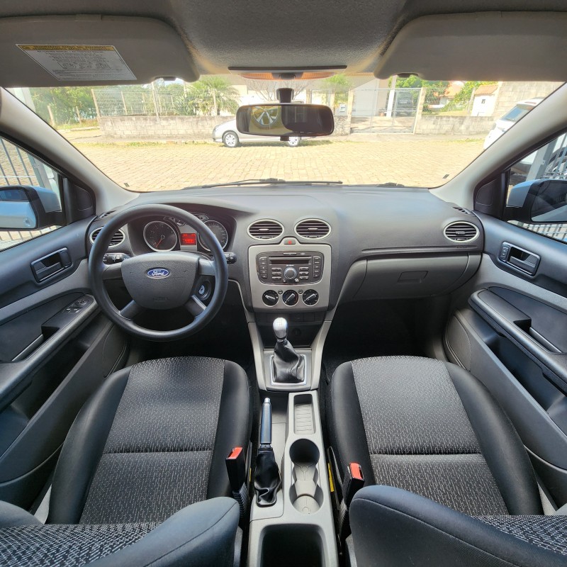 FOCUS 1.6 SE 16V FLEX 4P MANUAL - 2013 - BENTO GONçALVES
