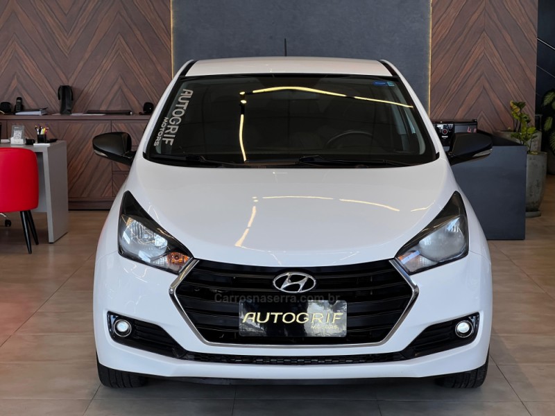 HB20 1.0 COMFORT PLUS 12V FLEX 4P MANUAL - 2018 - CAMPO BOM