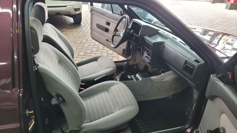 SAVEIRO 1.8 GL CS 8V GASOLINA 2P MANUAL - 1993 - GARIBALDI