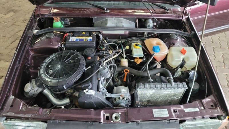 SAVEIRO 1.8 GL CS 8V GASOLINA 2P MANUAL - 1993 - GARIBALDI