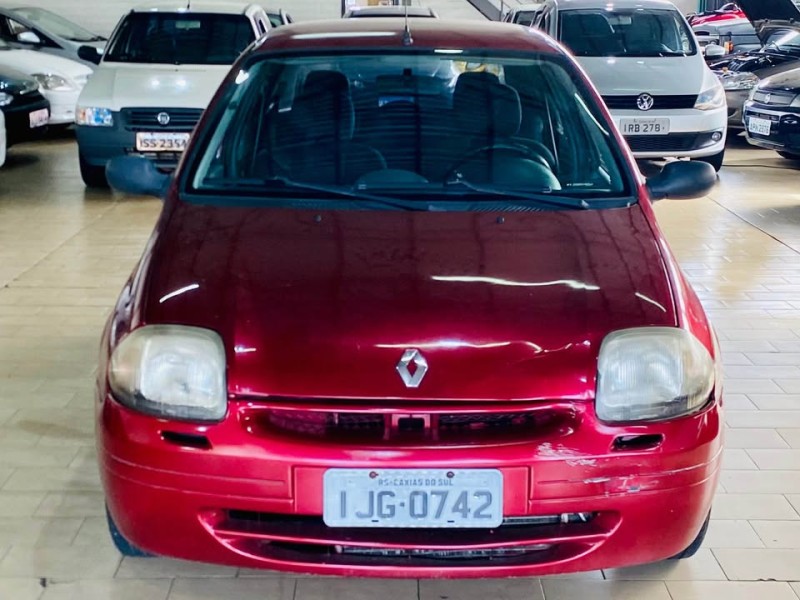 CLIO 1.0 RN 8V GASOLINA 4P MANUAL - 2000 - CAXIAS DO SUL