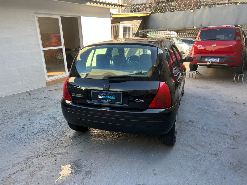 CLIO 1.6 EXPRESSION 16V FLEX 4P MANUAL - 2002 - CAXIAS DO SUL