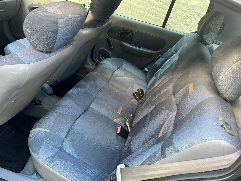 CLIO 1.6 EXPRESSION 16V FLEX 4P MANUAL - 2002 - CAXIAS DO SUL