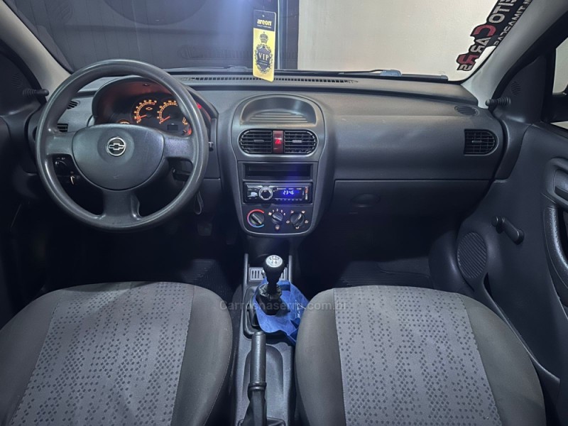 CORSA 1.4 MPFI MAXX 8V FLEX 4P MANUAL - 2011 - NOVO HAMBURGO