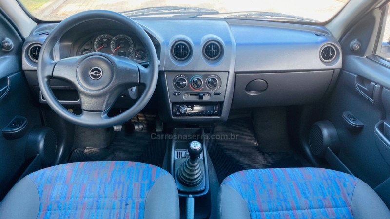 CELTA 1.0 MPFI SPIRIT 8V FLEX 2P MANUAL - 2011 - DOIS IRMãOS