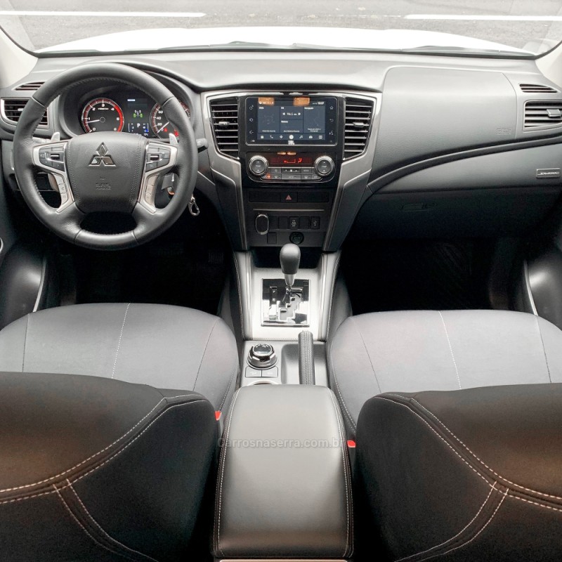 L200 TRITON 2.4 16V SPORT SAVANA DIESEL CD TURBO 4P 4X4 AUTOMÁTICO - 2025 - FLORES DA CUNHA