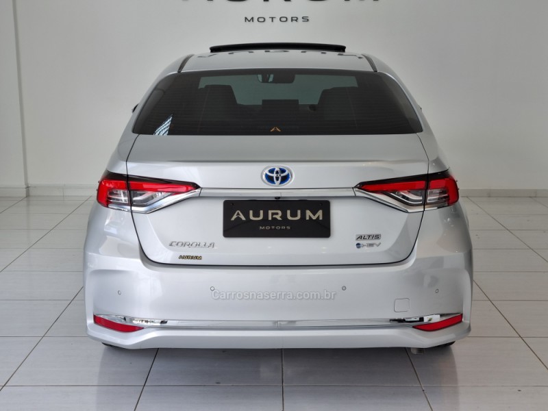 COROLLA 1.8 ALTIS PREMIUM 16V HÍBRIDO 4P AUTOMÁTICO - 2025 - CAXIAS DO SUL