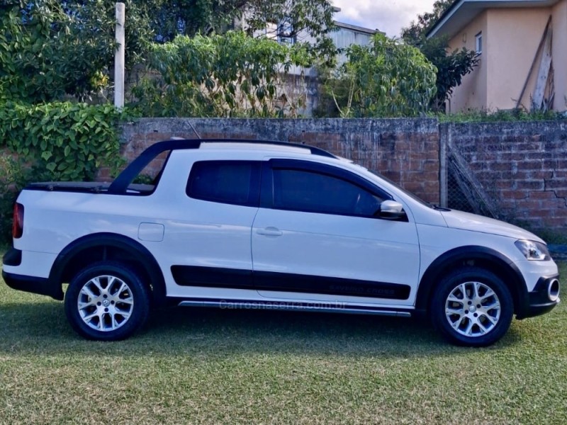 SAVEIRO 1.6 CROSS CD 16V FLEX 2P MANUAL - 2016 - BENTO GONçALVES