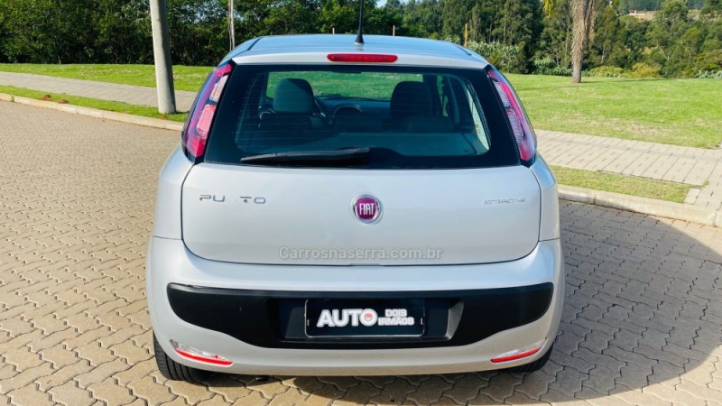 PUNTO 1.4 ATTRACTIVE 8V FLEX 4P MANUAL - 2013 - DOIS IRMãOS