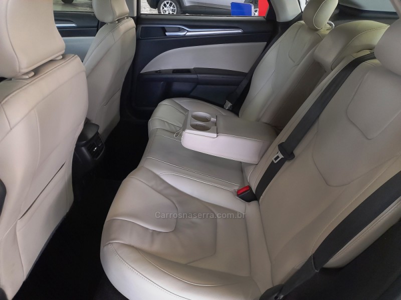 FUSION 2.0 TITANIUM GTDI ECOBOOST AWD AUTOMÁTICO - 2016 - CAXIAS DO SUL