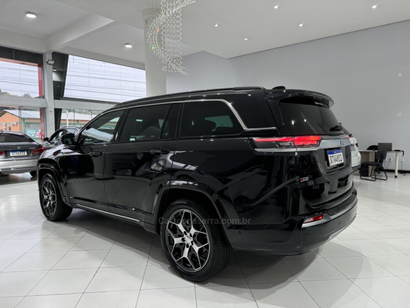 COMMANDER 1.3 OVERLAND T270 16V 4X2 TURBO FLEX 4P AUTOMÁTICO - 2022 - ERECHIM