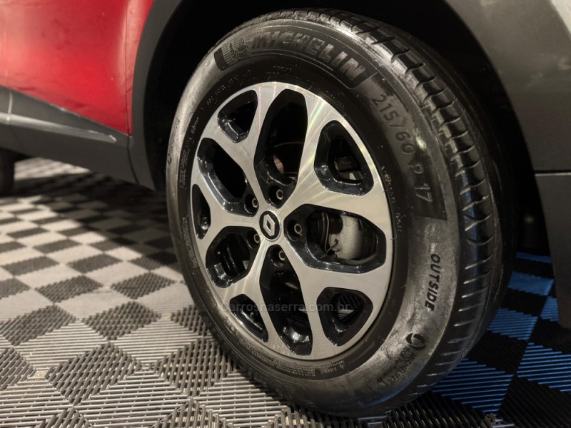 CAPTUR 1.3 ICONIC 16V TURBO FLEX 4P AUTOMÁTICO - 2022 - FARROUPILHA