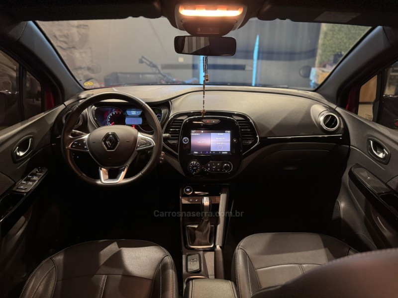 CAPTUR 1.3 ICONIC 16V TURBO FLEX 4P AUTOMÁTICO - 2022 - FARROUPILHA
