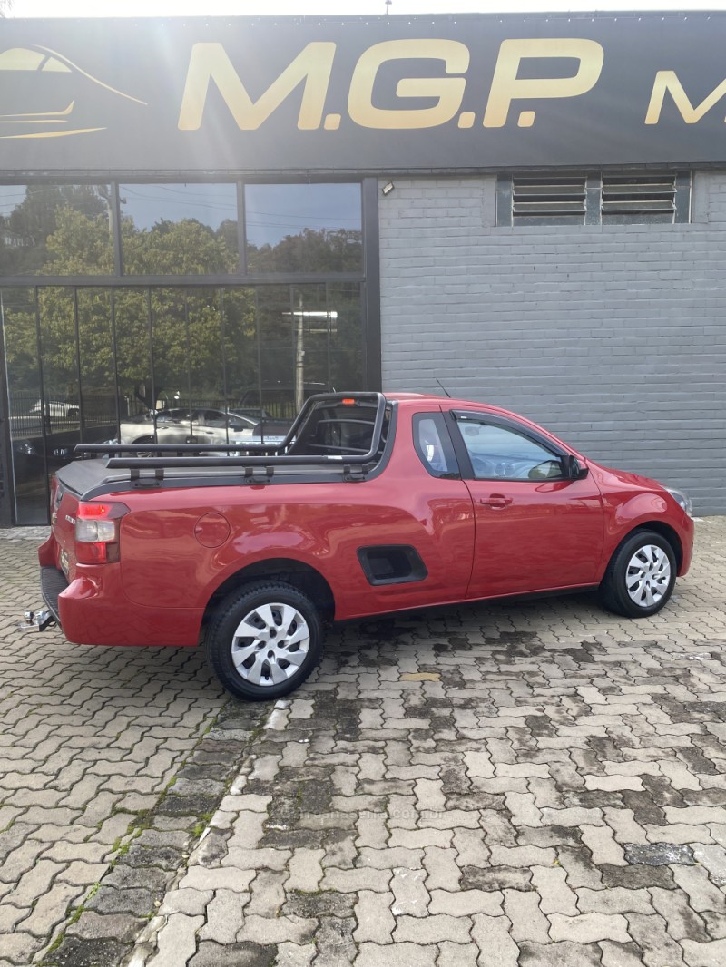 MONTANA 1.4 MPFI LS CS 8V FLEX 2P MANUAL - 2015 - PORTãO