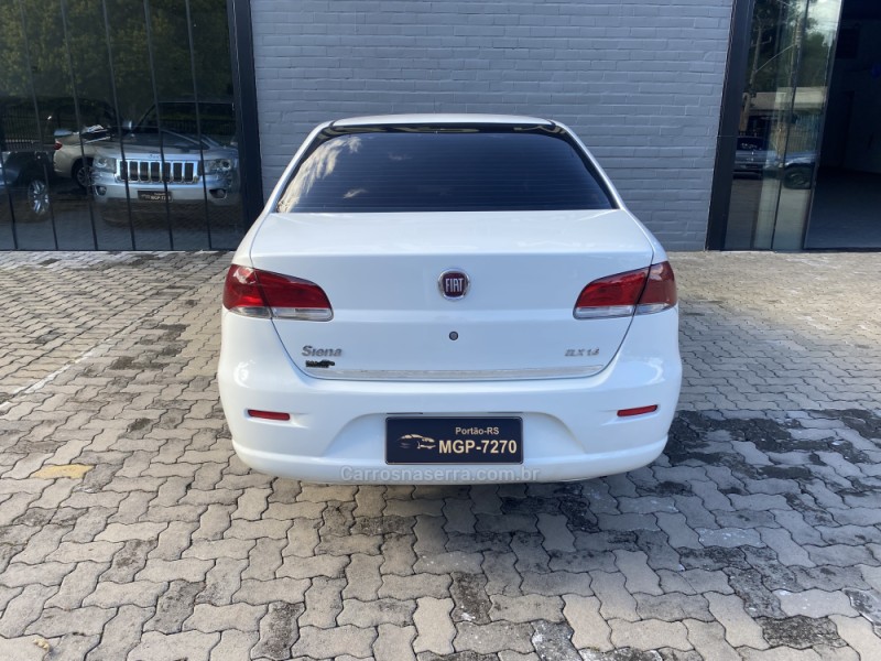 SIENA 1.4 MPI ELX 8V FLEX 4P MANUAL - 2010 - PORTãO