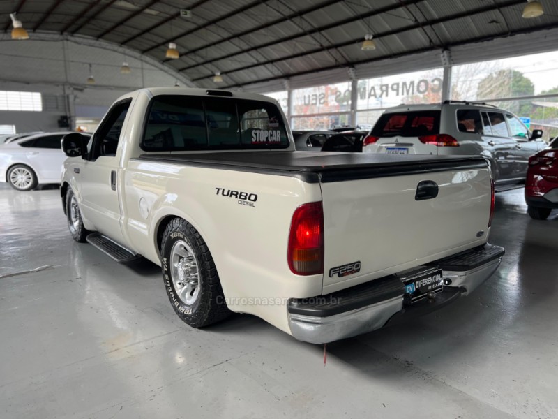 F-250 4.2 XL 4X2 CS TURBO INTERCOOLER DIESEL 2P MANUAL - 2000 - CAXIAS DO SUL