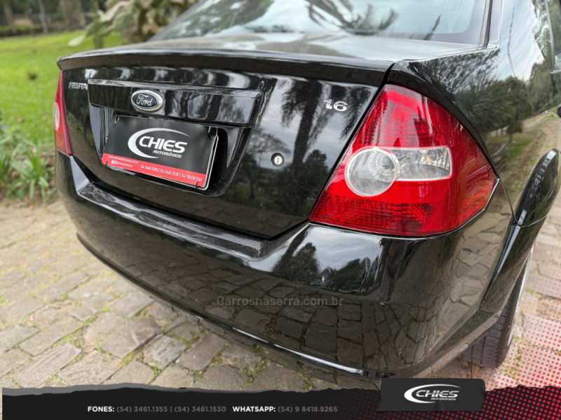 FIESTA 1.6 MPI CLASS SEDAN 8V FLEX 4P MANUAL - 2010 - CARLOS BARBOSA