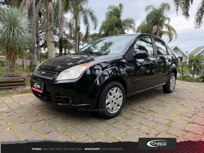 FIESTA 1.6 MPI CLASS SEDAN 8V FLEX 4P MANUAL - 2010 - CARLOS BARBOSA