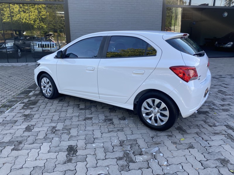 ONIX 1.0 JOY BLACK 8V FLEX 4P MANUAL - 2021 - PORTãO