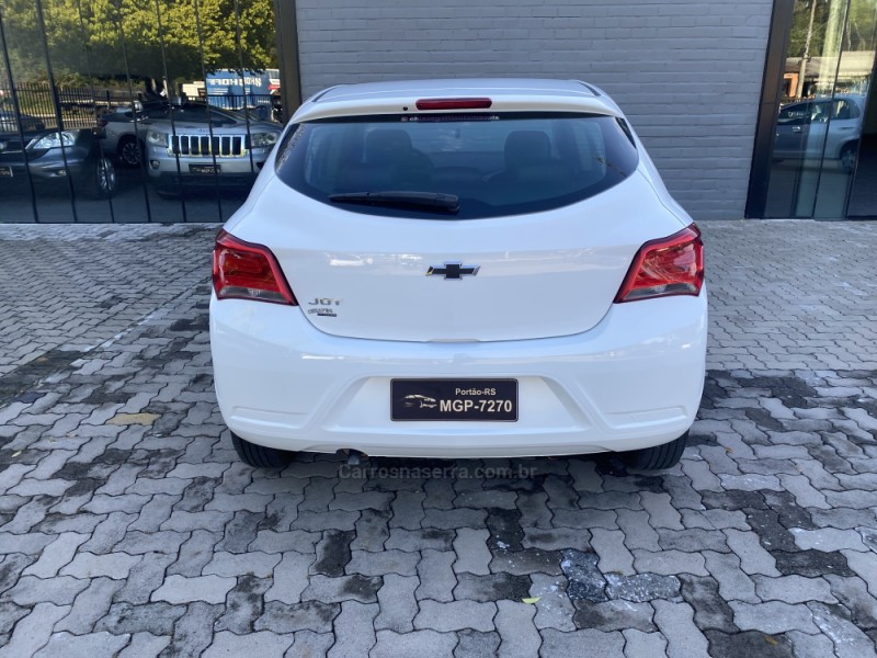 ONIX 1.0 JOY BLACK 8V FLEX 4P MANUAL - 2021 - PORTãO