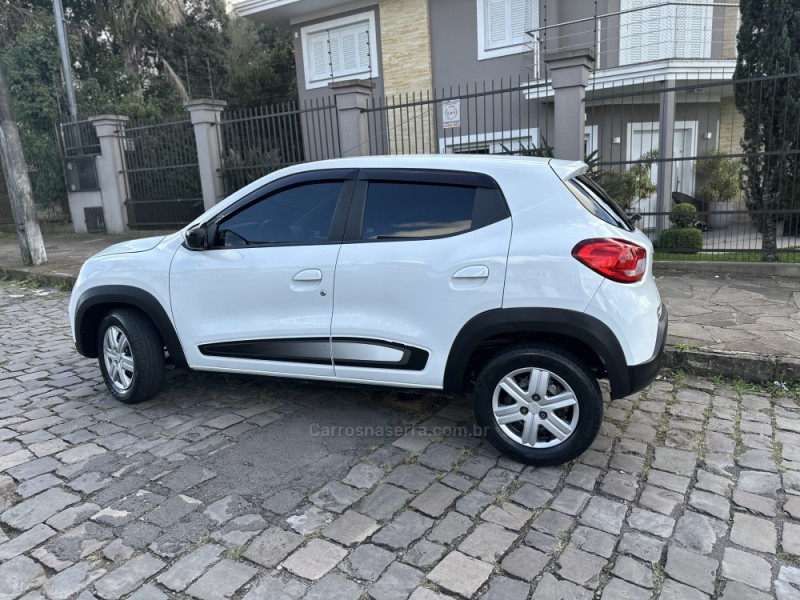 KWID 1.0 12V SCE FLEX INTENSE MANUAL - 2018 - CAXIAS DO SUL