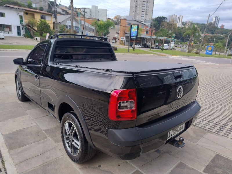 SAVEIRO 1.6 MI CS 8V FLEX 2P MANUAL G.VI - 2014 - CAXIAS DO SUL