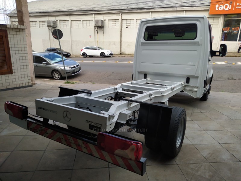 SPRINTER 2.2 CHASSI 516 LONGO DIESEL 3P MANUAL - 2021 - BENTO GONçALVES
