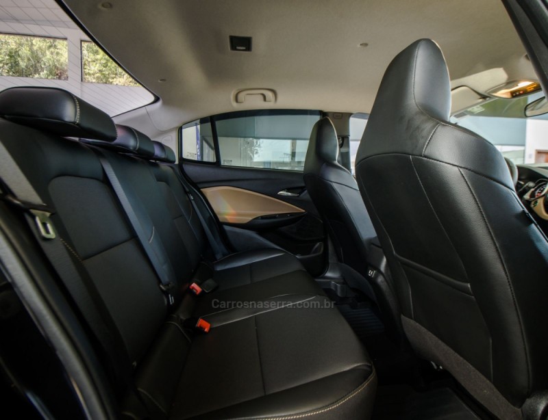 ONIX 1.0	PREMIER PLUS 12V TURBO FLEX 4P AUTOMÁTICO - 2022 - NOVO HAMBURGO